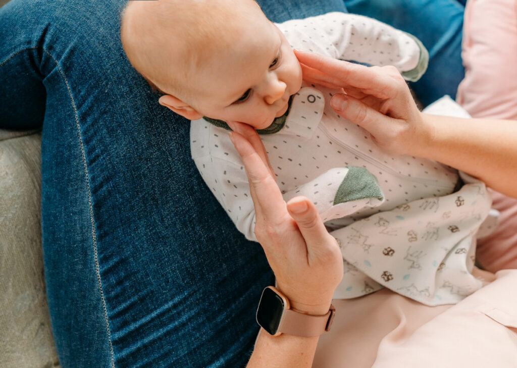 IBCLC assessing baby's mouth